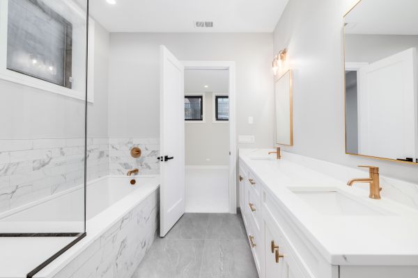 Cost of Bathroom Installation in Asheville